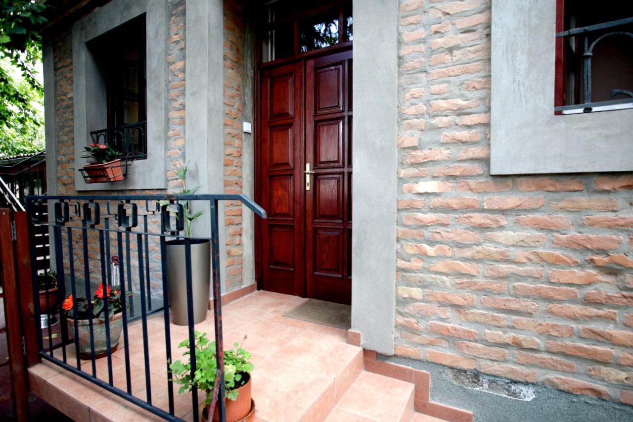 Studio Hram 2 Belgrade Exterior photo